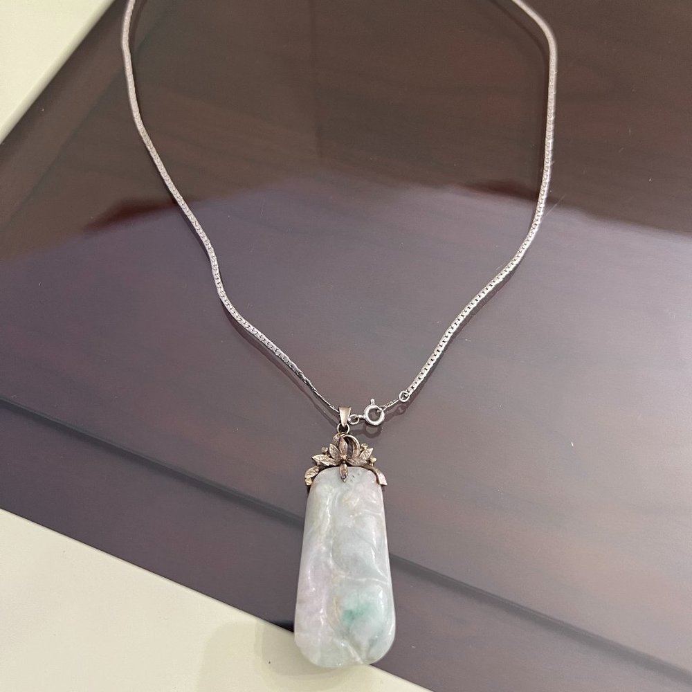 Jade Pendant w/ Silver Necklace!